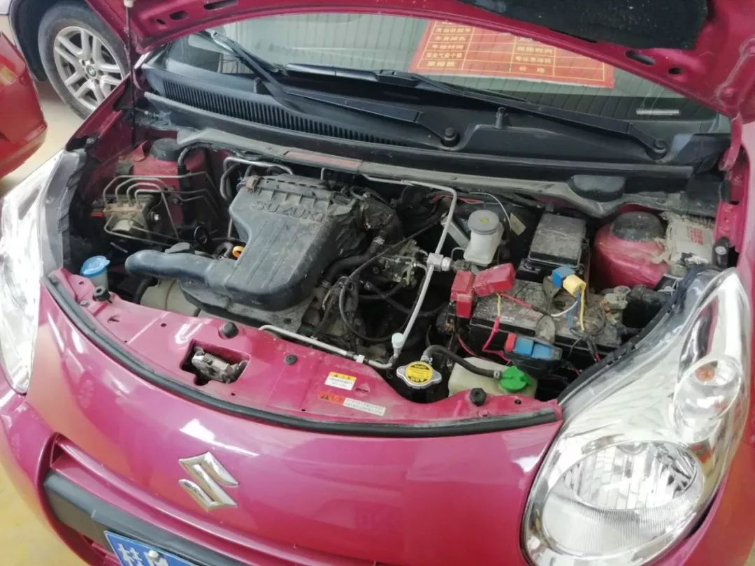 河池2手车_河池急卖二手车1万2万_河池二手小车