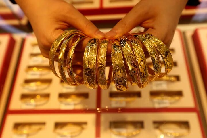 黄金避险属性与信用重估_国际黄金价格波动因素_价格波动