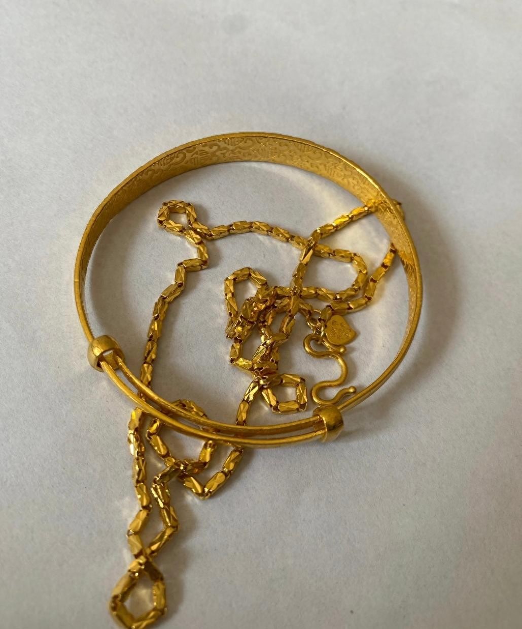 黄金高位卖出风险_黄金价格波动分析_行情走向