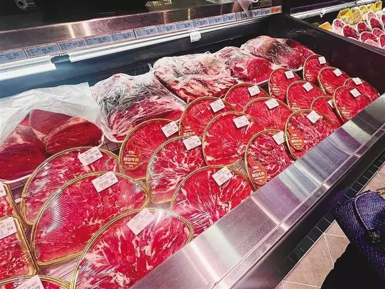 猪肉价降牛羊肉价涨，消费与供给两端牵动市场走势